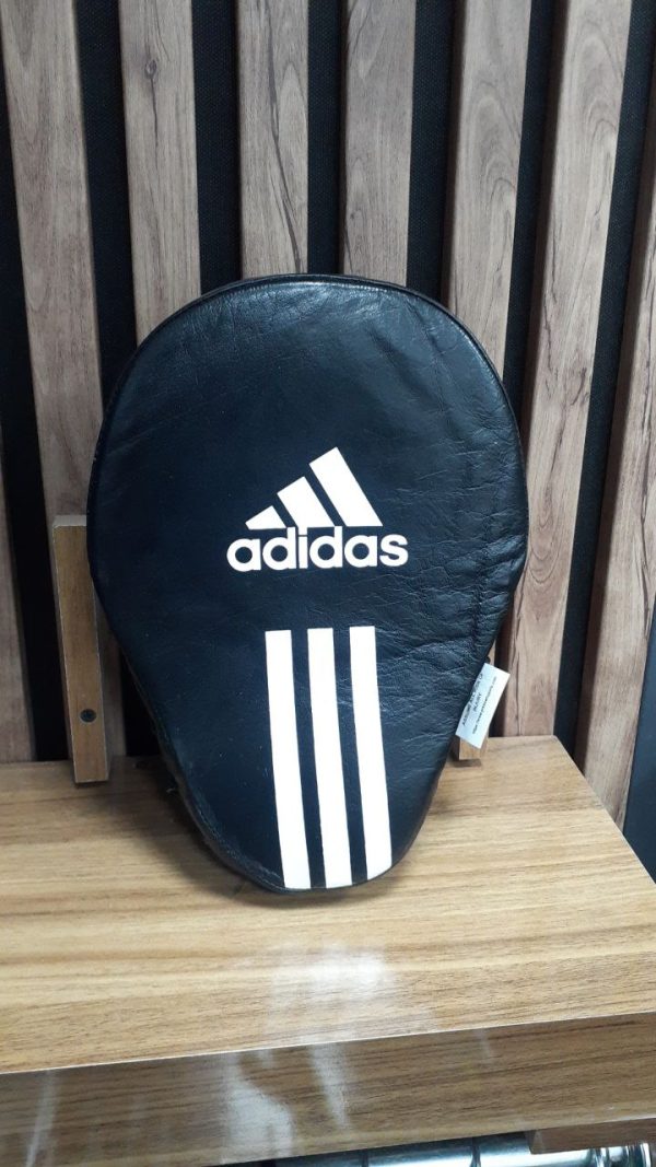میت چرم adidas