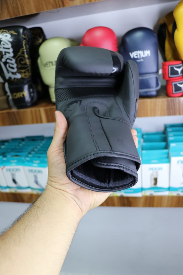 دستکش چرم VENUM
