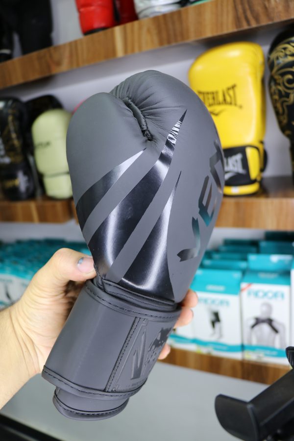 دستکش چرم VENUM